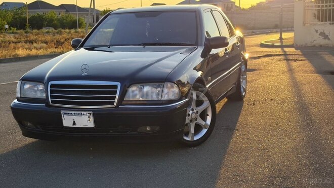 Mercedes C 240-13