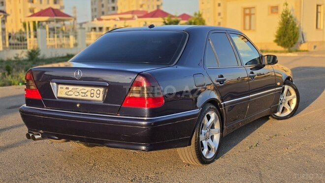 Mercedes C 240-9