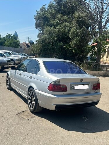 BMW 325-4