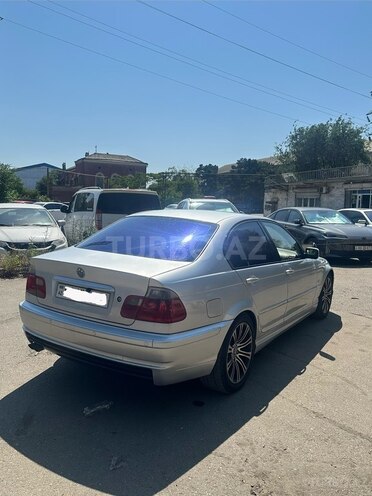 BMW 325-5