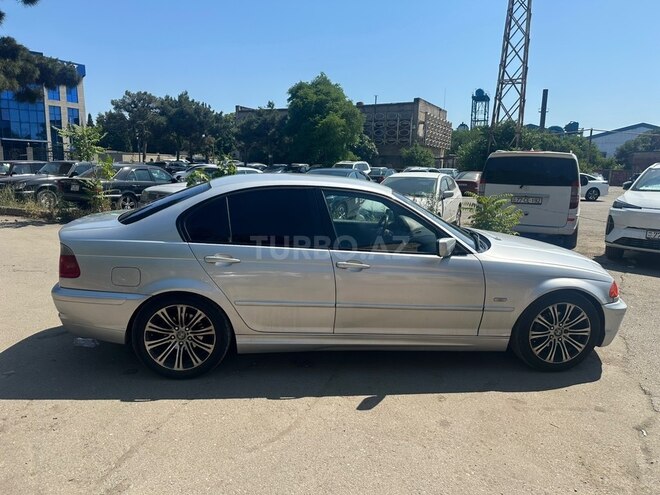 BMW 325-7