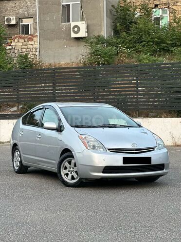 Toyota Prius-3