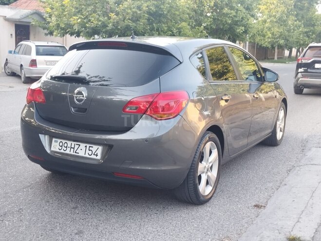 Opel Astra-6