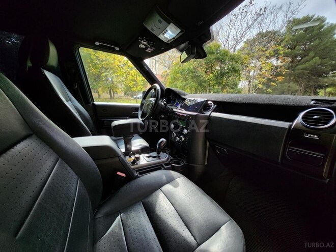 Land Rover Discovery-5