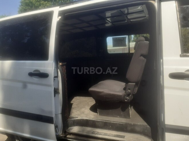 Mercedes Vito 111 CDI-6