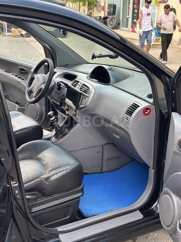 Hyundai Matrix-9