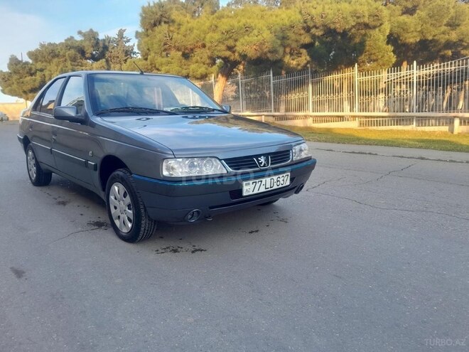 Peugeot 405-3