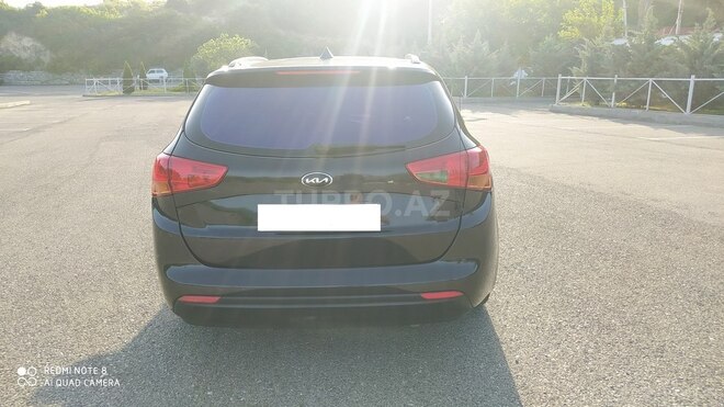 Kia Ceed SW-11