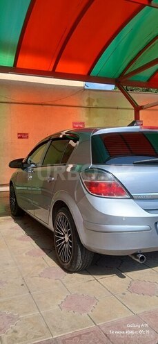 Opel Astra-10