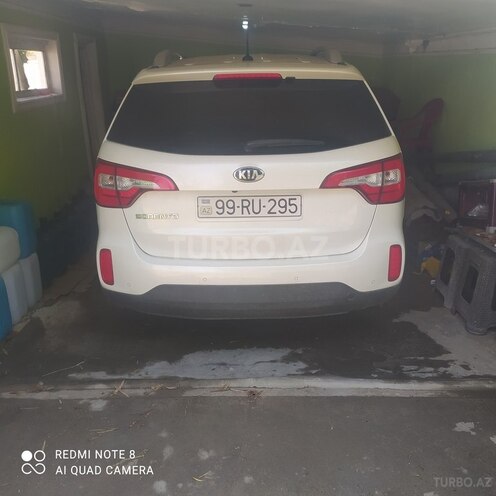 Kia Sorento-17