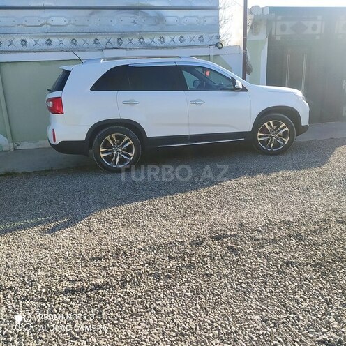 Kia Sorento-7