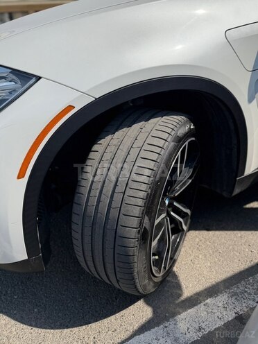 BMW X5-8