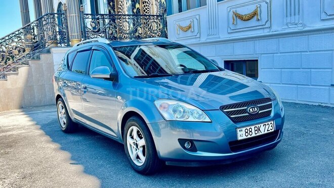 Kia Ceed SW-3