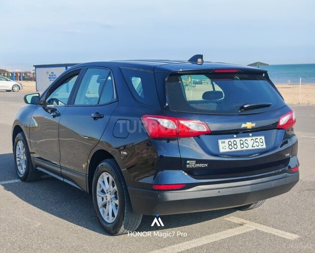 Chevrolet Equinox-7