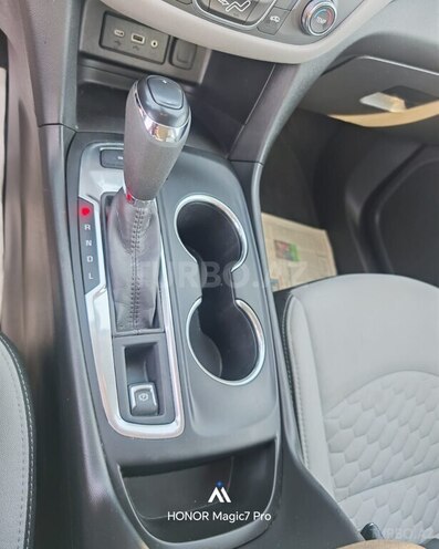 Chevrolet Equinox-15