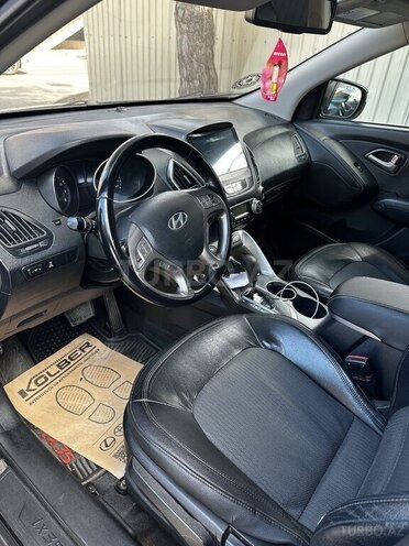 Hyundai ix35-6