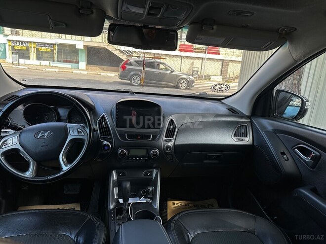 Hyundai ix35-8