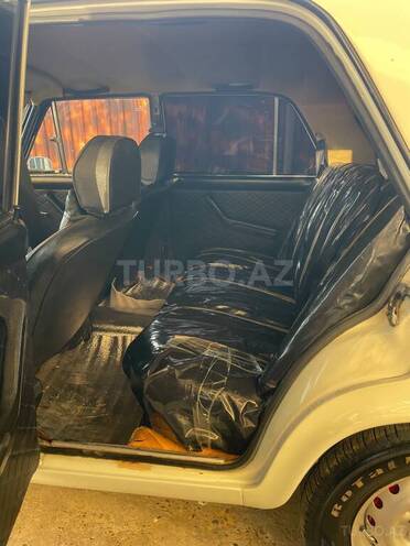 LADA (VAZ) 2106-5