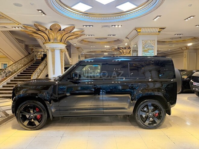 Land Rover Defender-5