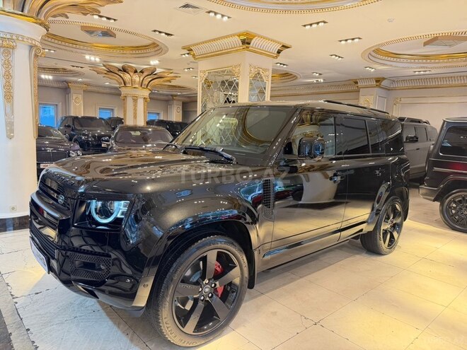 Land Rover Defender-4