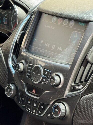 Chevrolet Cruze-7