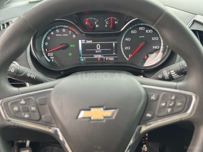 Chevrolet Cruze-11