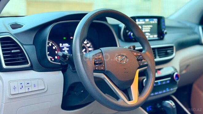 Hyundai Tucson-19