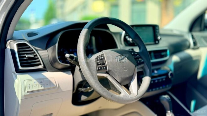 Hyundai Tucson-11