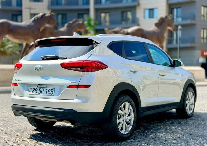 Hyundai Tucson-6