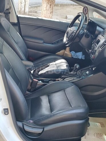 Kia Cerato-16