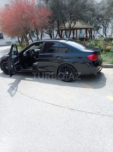 BMW 330-3