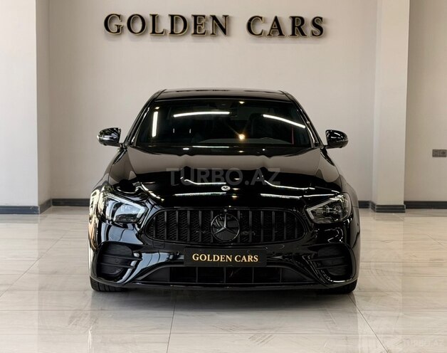 Mercedes E 200-1