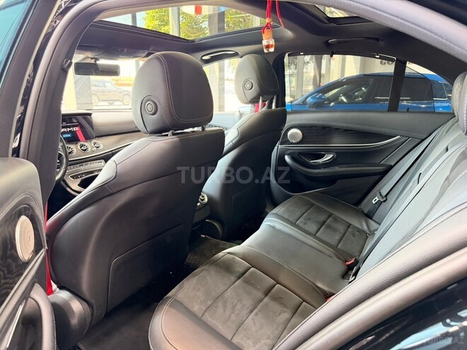 Mercedes E 200-10