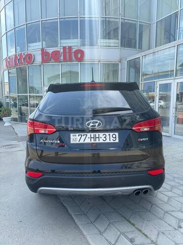 Hyundai Santa Fe-2