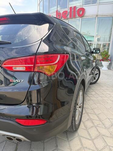 Hyundai Santa Fe-4