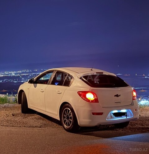 Chevrolet Cruze-6