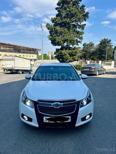 Chevrolet Cruze-1