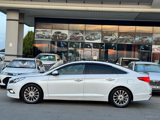 Hyundai Sonata-6