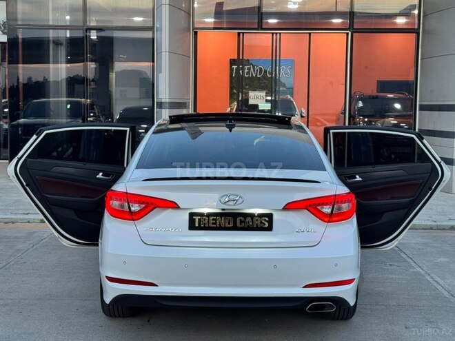 Hyundai Sonata-11