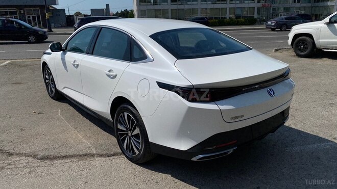 Changan Eado-5