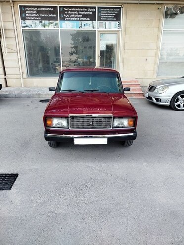 LADA (VAZ) 2107-2