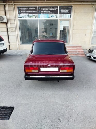 LADA (VAZ) 2107-4