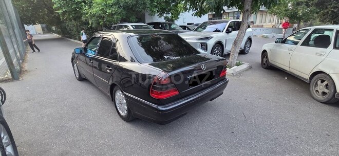 Mercedes C 220-10