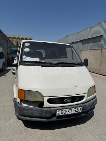 Ford Transit-1