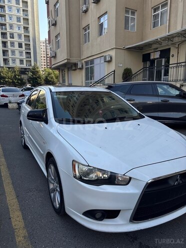 Mitsubishi Lancer-6