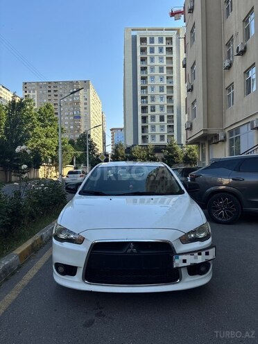 Mitsubishi Lancer-2