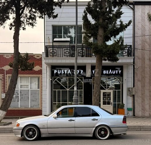 Mercedes C 240-5