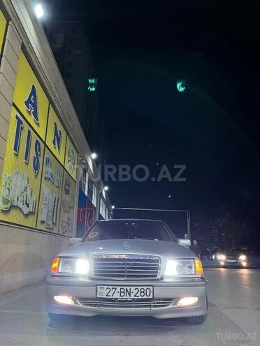 Mercedes C 240-14