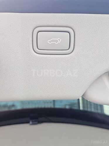 Kia Carnival-13