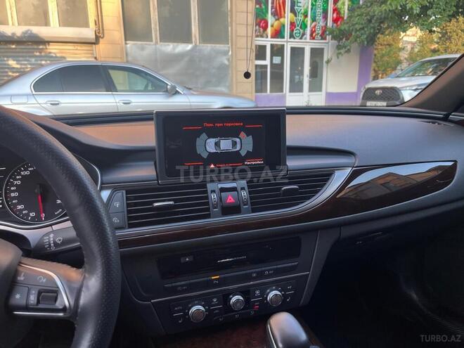 Audi A6-12